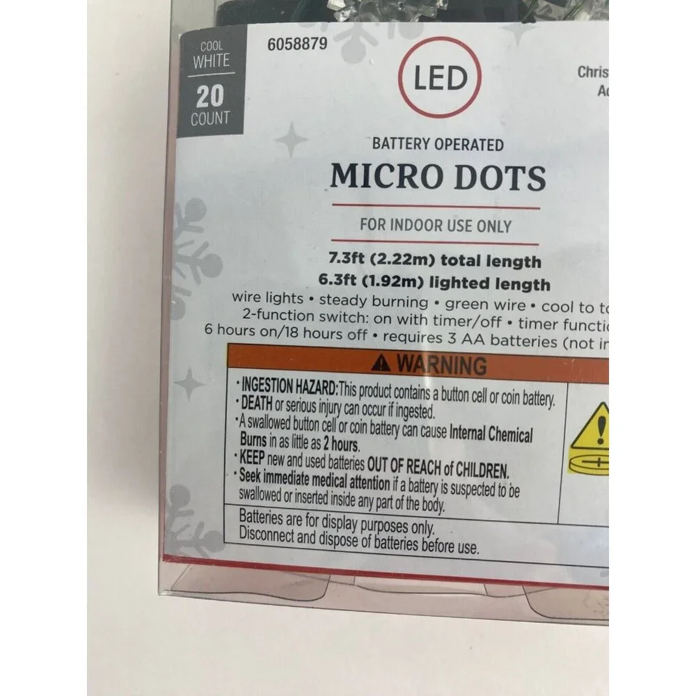 Snowflakes Indoor Light Set  20 Count 7.3 ft. Christmas Battery Operated NEW